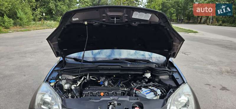 Внедорожник / Кроссовер Honda CR-V 2011 в Желтых Водах