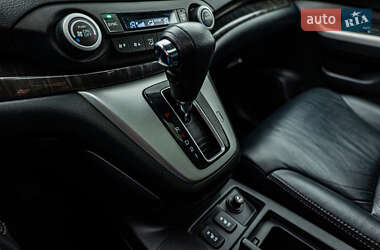 Внедорожник / Кроссовер Honda CR-V 2014 в 