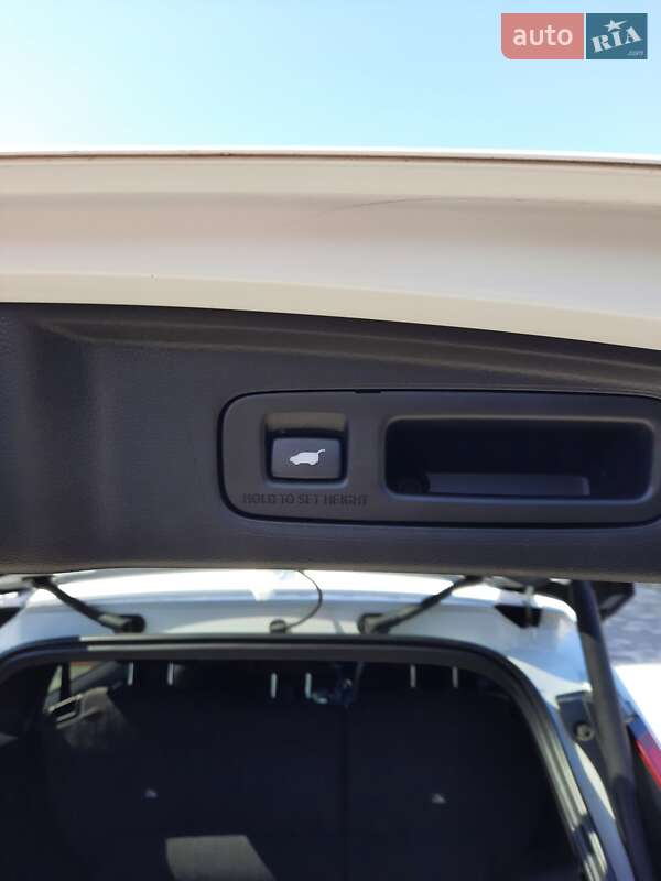 Внедорожник / Кроссовер Honda CR-V 2022 в Ровно фото 17 Внедорожник / Кроссовер Honda CR-V 2022 в Ровно