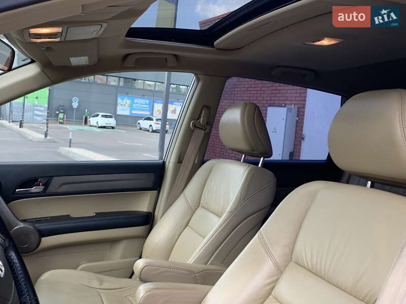Внедорожник / Кроссовер Honda CR-V 2008 в Харькове