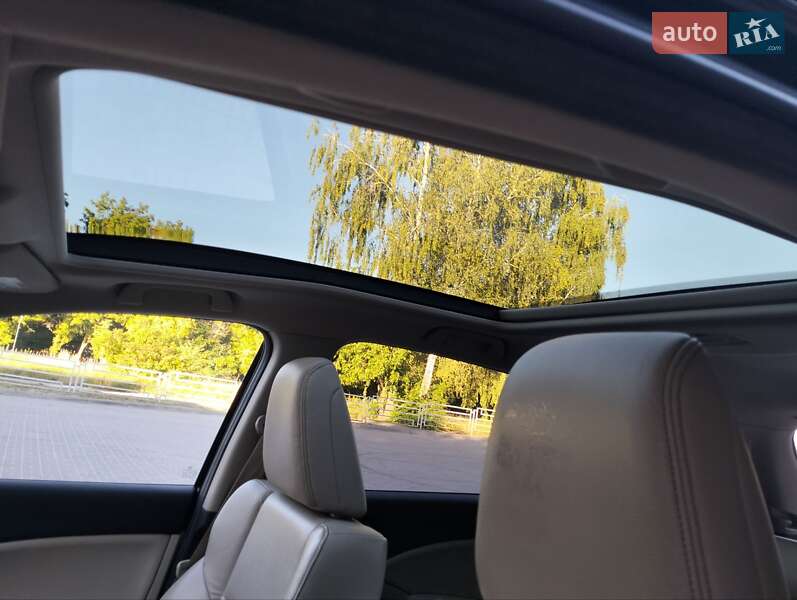 Позашляховик / Кросовер Honda CR-V 2014 в Тернополі