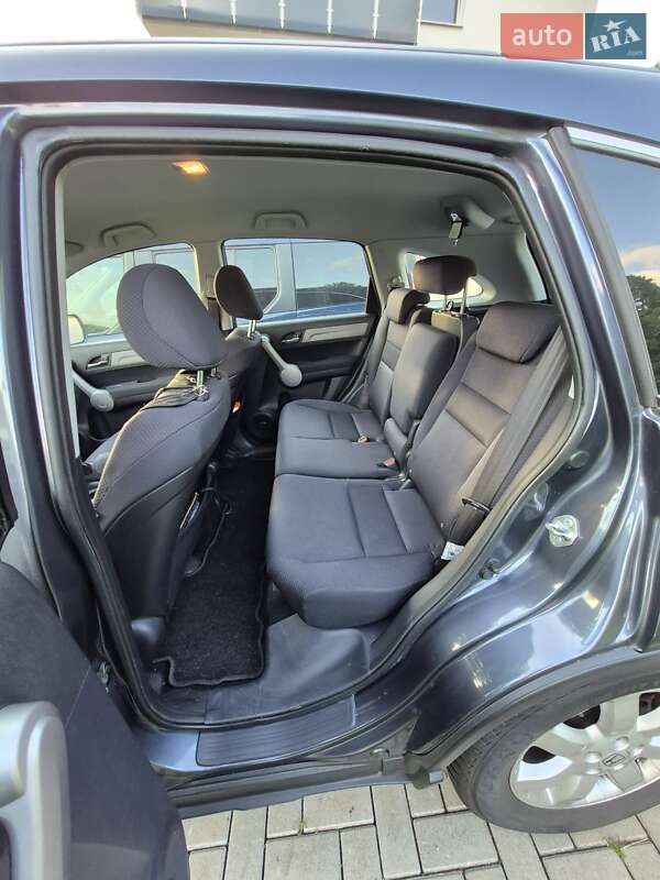 Внедорожник / Кроссовер Honda CR-V 2007 в Киеве
