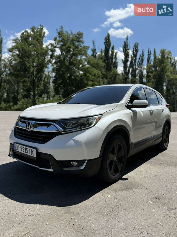 Позашляховик / Кросовер Honda CR-V 2019 в 