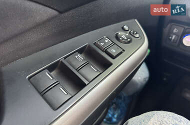 Внедорожник / Кроссовер Honda CR-V 2013 в 