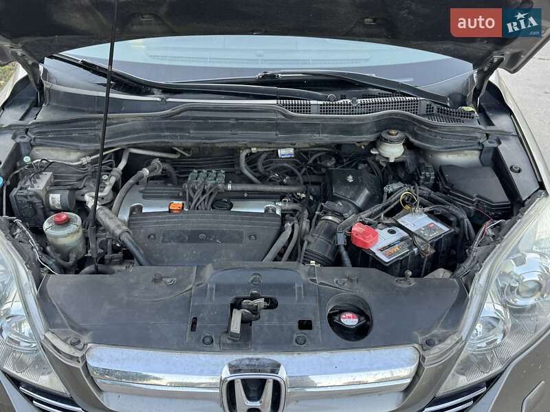 Внедорожник / Кроссовер Honda CR-V 2008 в Черкассах