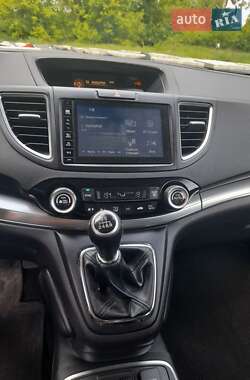 Внедорожник / Кроссовер Honda CR-V 2015 в 