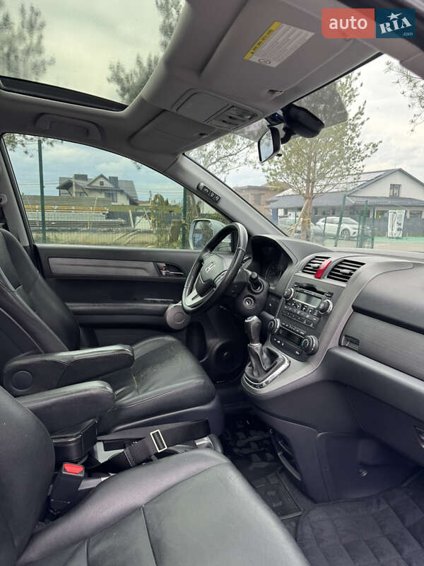 Внедорожник / Кроссовер Honda CR-V 2007 в Ровно