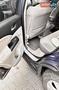 Позашляховик / Кросовер Honda CR-V 2012 в 