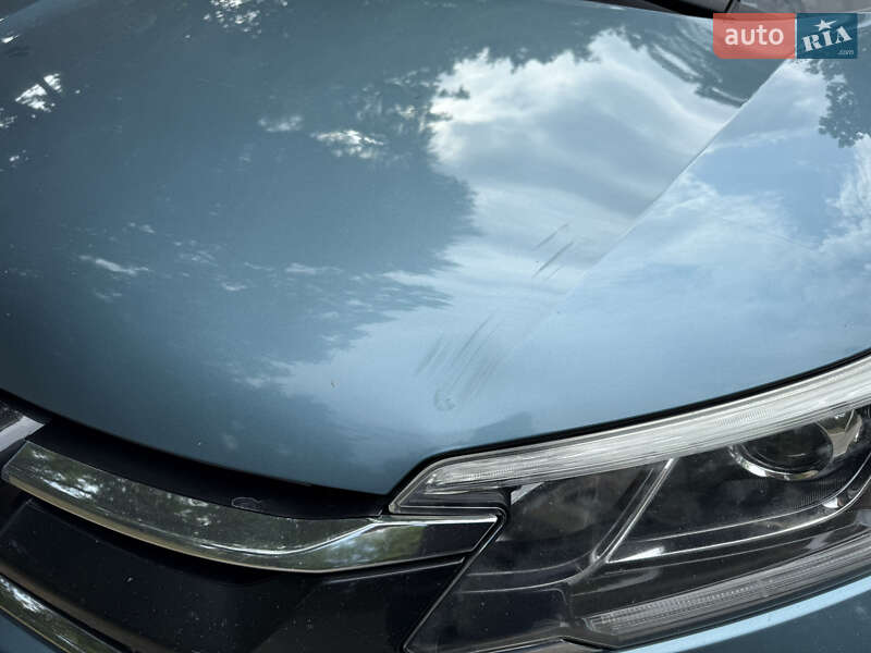 Внедорожник / Кроссовер Honda CR-V 2016 в Киеве
