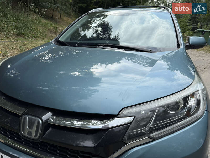 Внедорожник / Кроссовер Honda CR-V 2016 в Киеве