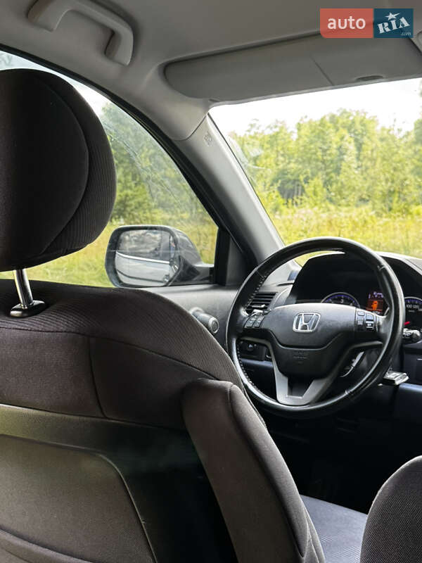 Внедорожник / Кроссовер Honda CR-V 2010 в Радивилове