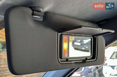 Внедорожник / Кроссовер Honda CR-V 2012 в 
