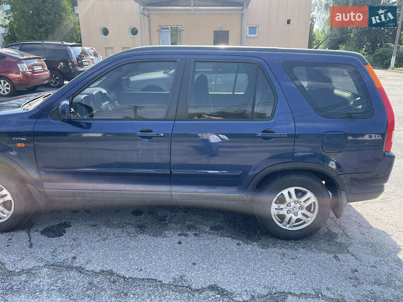 Внедорожник / Кроссовер Honda CR-V 2003 в Киеве