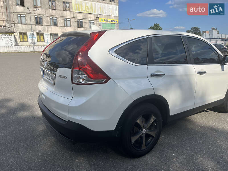 Позашляховик / Кросовер Honda CR-V 2013 в Києві