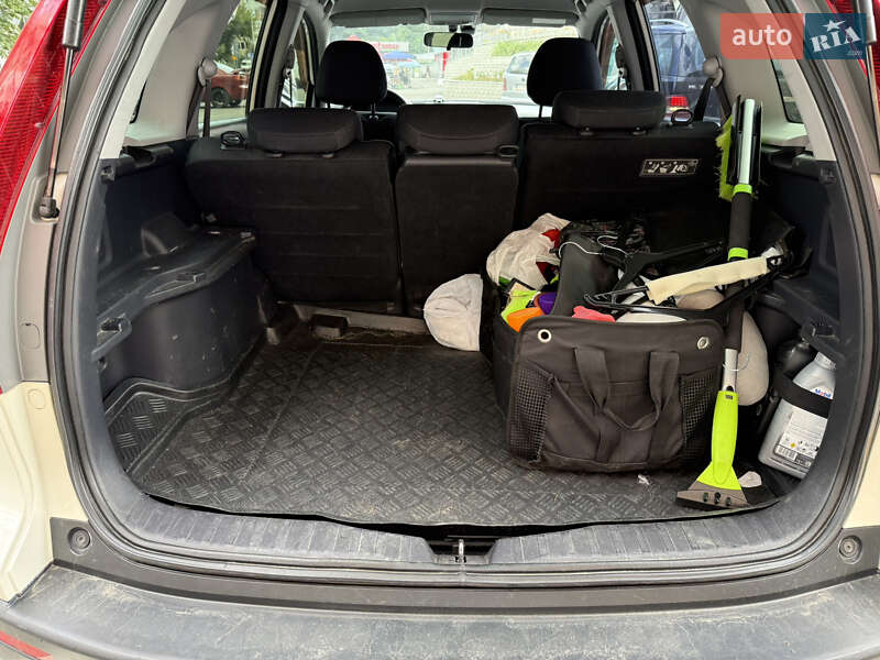Внедорожник / Кроссовер Honda CR-V 2008 в Киеве