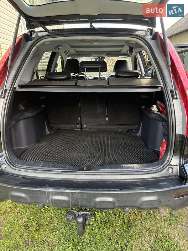 Внедорожник / Кроссовер Honda CR-V 2006 в Хырове