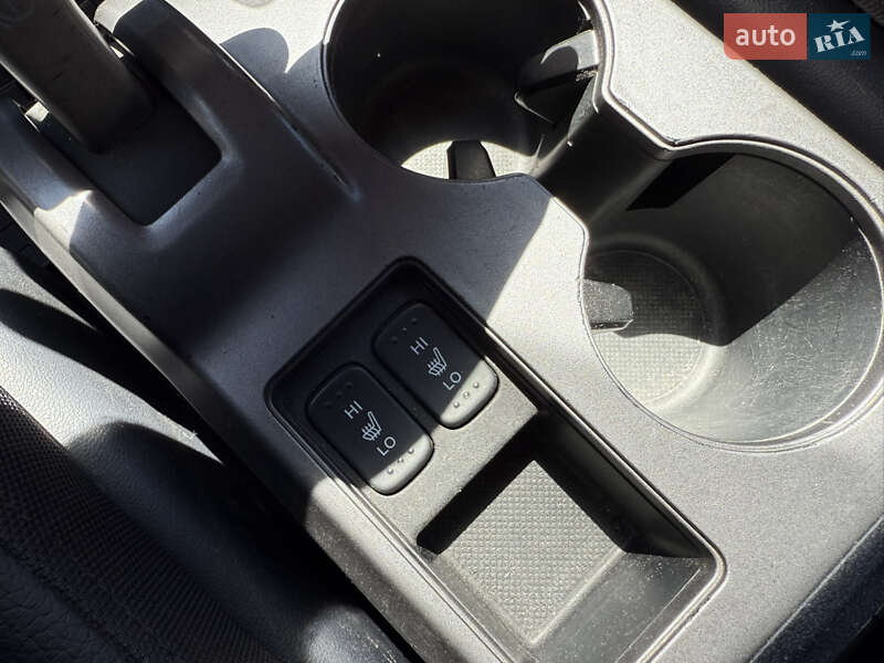 Внедорожник / Кроссовер Honda CR-V 2007 в Луцке