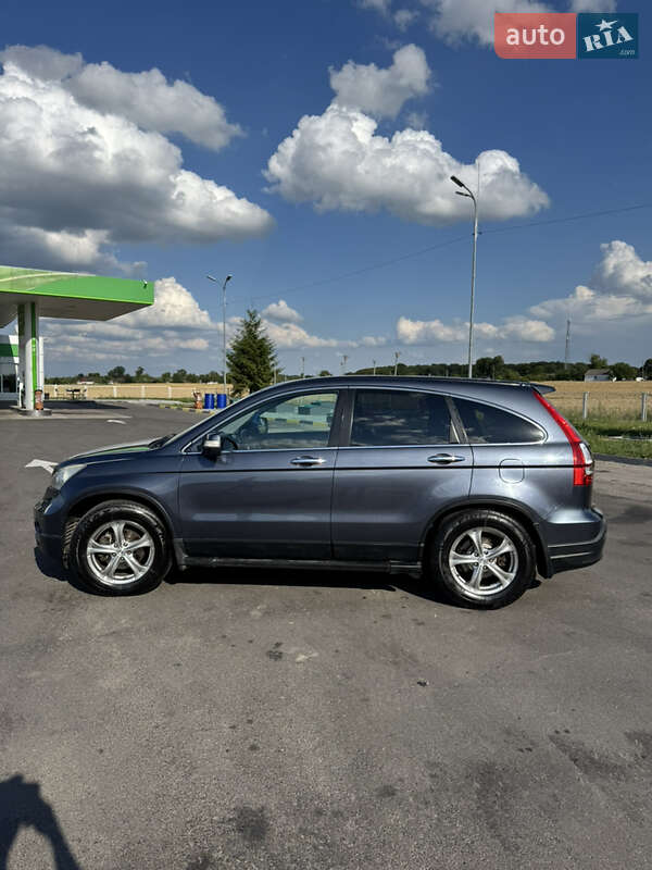Внедорожник / Кроссовер Honda CR-V 2007 в Дубно