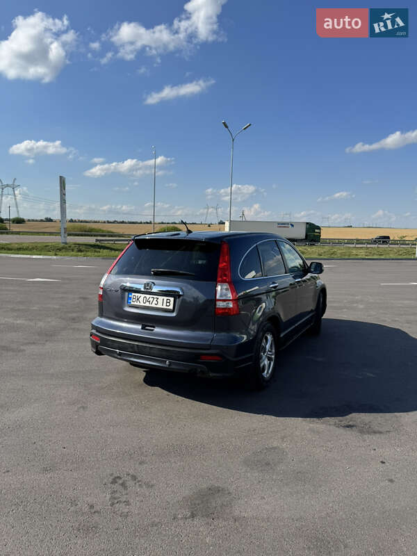 Внедорожник / Кроссовер Honda CR-V 2007 в Дубно