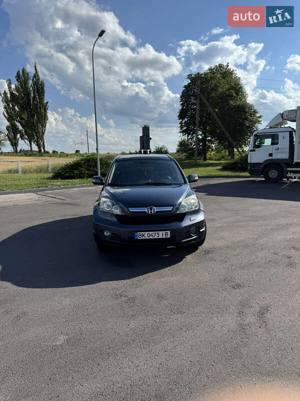 Внедорожник / Кроссовер Honda CR-V 2007 в Дубно