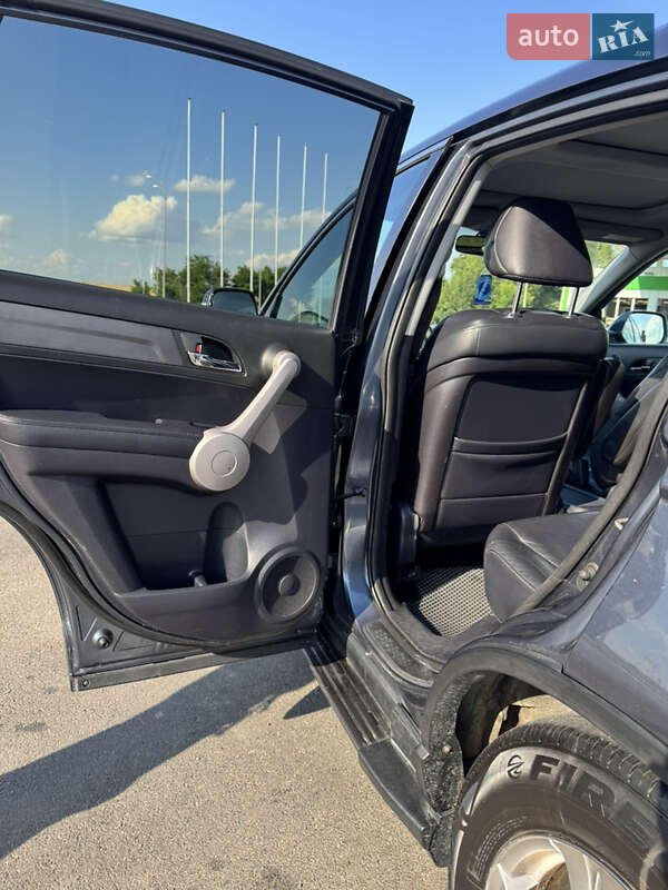 Внедорожник / Кроссовер Honda CR-V 2007 в Дубно