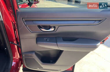 Внедорожник / Кроссовер Honda CR-V 2023 в 