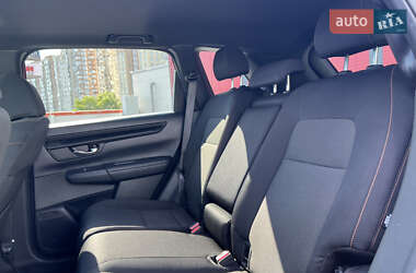 Внедорожник / Кроссовер Honda CR-V 2023 в 