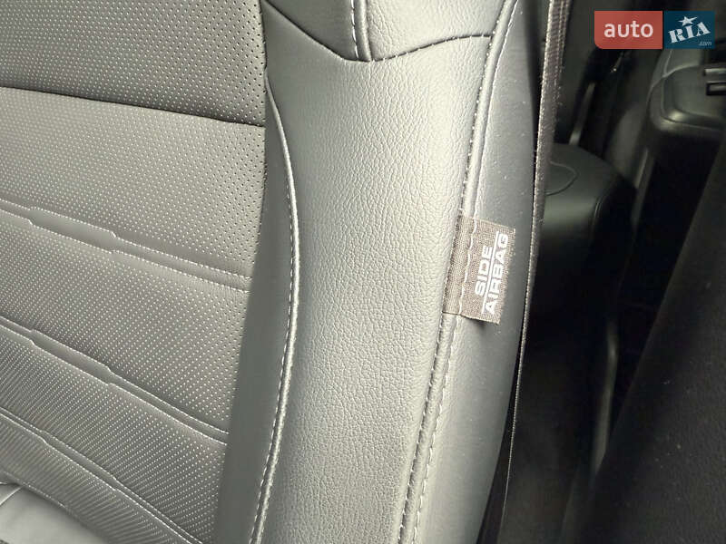 Внедорожник / Кроссовер Honda CR-V 2022 в Киеве