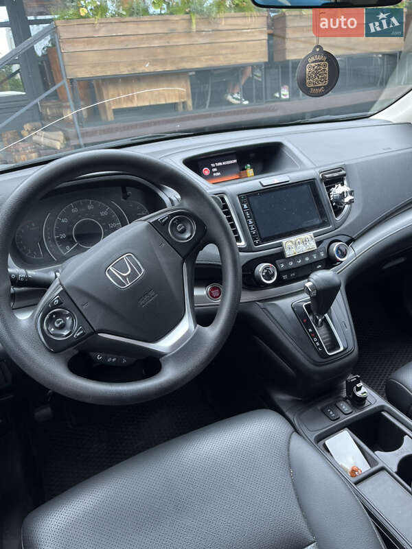 Внедорожник / Кроссовер Honda CR-V 2016 в Киеве