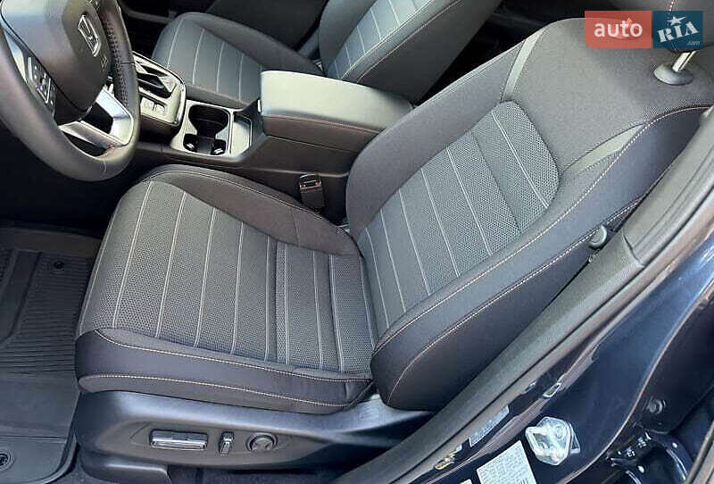 Внедорожник / Кроссовер Honda CR-V 2023 в Киеве
