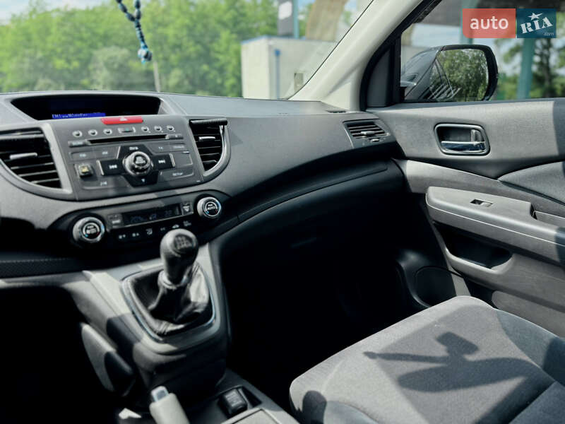 Внедорожник / Кроссовер Honda CR-V 2014 в Берегово