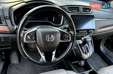 Внедорожник / Кроссовер Honda CR-V 2017 в 