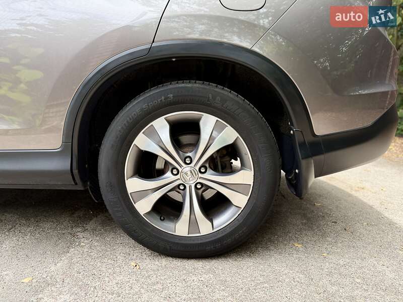 Внедорожник / Кроссовер Honda CR-V 2013 в Киеве