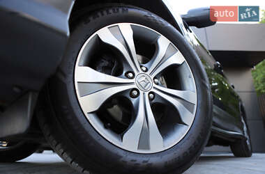 Внедорожник / Кроссовер Honda CR-V 2014 в 