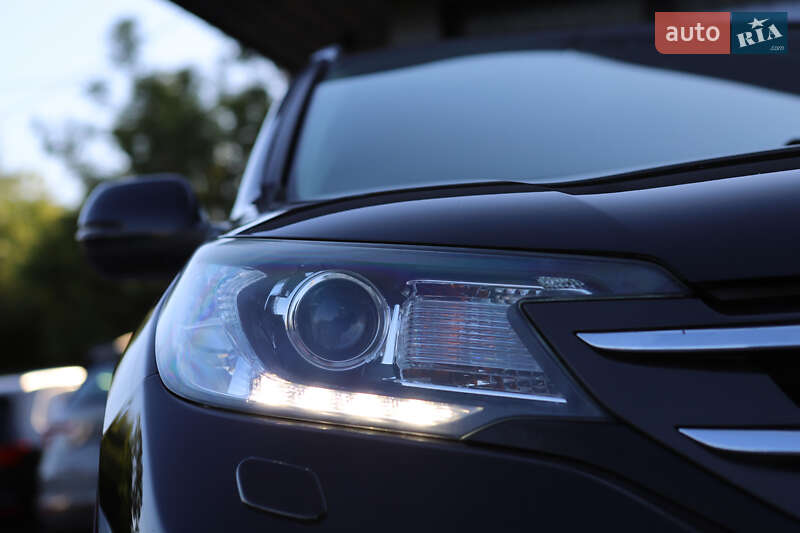 Внедорожник / Кроссовер Honda CR-V 2014 в Дрогобыче