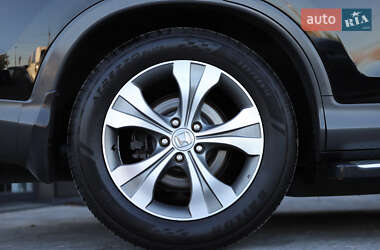 Внедорожник / Кроссовер Honda CR-V 2014 в 