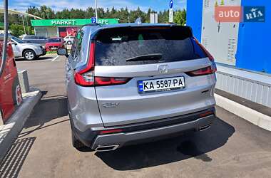 Внедорожник / Кроссовер Honda CR-V 2023 в 