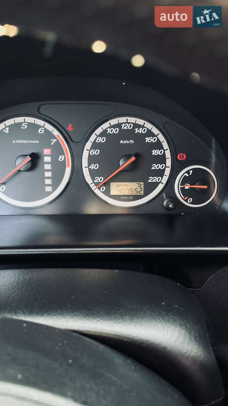 Внедорожник / Кроссовер Honda CR-V 2002 в Ровно