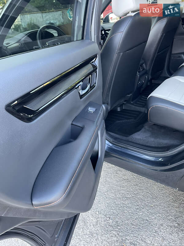 Внедорожник / Кроссовер Honda CR-V 2022 в Луцке