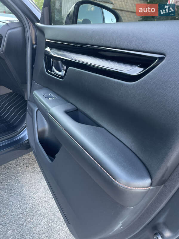 Внедорожник / Кроссовер Honda CR-V 2022 в Луцке