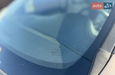 Внедорожник / Кроссовер Honda CR-V 2014 в 
