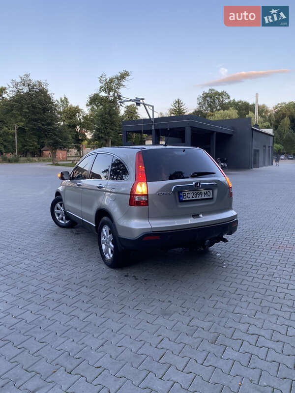 Внедорожник / Кроссовер Honda CR-V 2007 в Дрогобыче