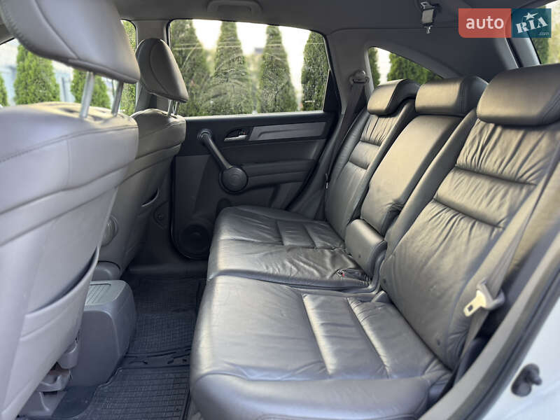 Внедорожник / Кроссовер Honda CR-V 2008 в Киеве