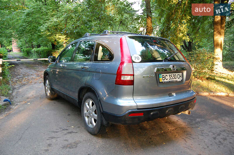Внедорожник / Кроссовер Honda CR-V 2007 в Львове