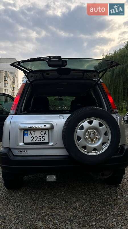 Внедорожник / Кроссовер Honda CR-V 2000 в Львове фото 4 Внедорожник / Кроссовер Honda CR-V 2000 в Львове
