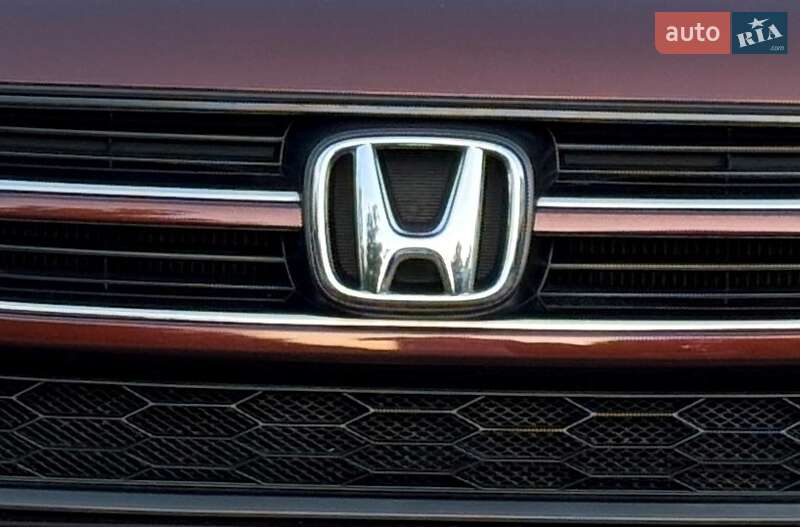 Внедорожник / Кроссовер Honda CR-V 2011 в 