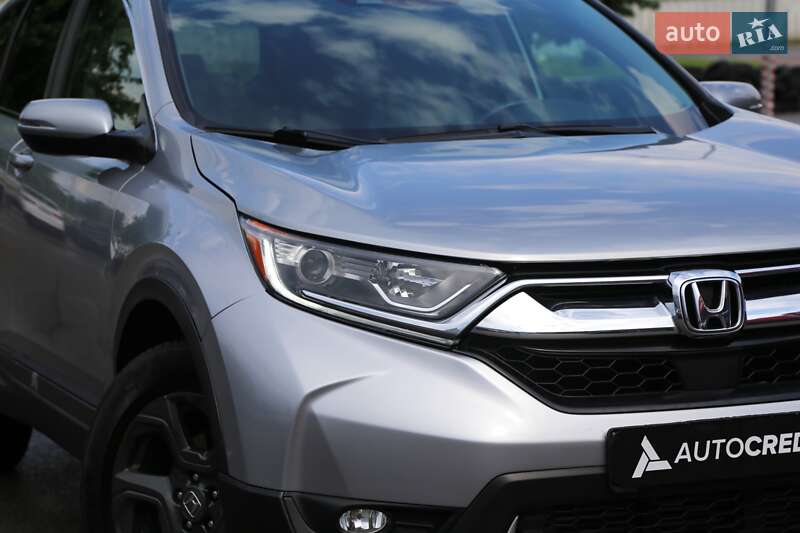 Позашляховик / Кросовер Honda CR-V 2018 в Києві