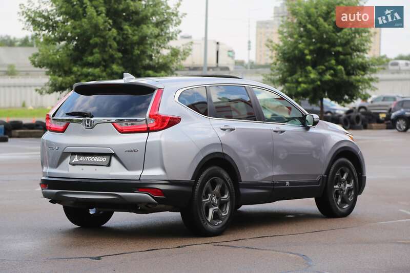 Позашляховик / Кросовер Honda CR-V 2018 в Києві