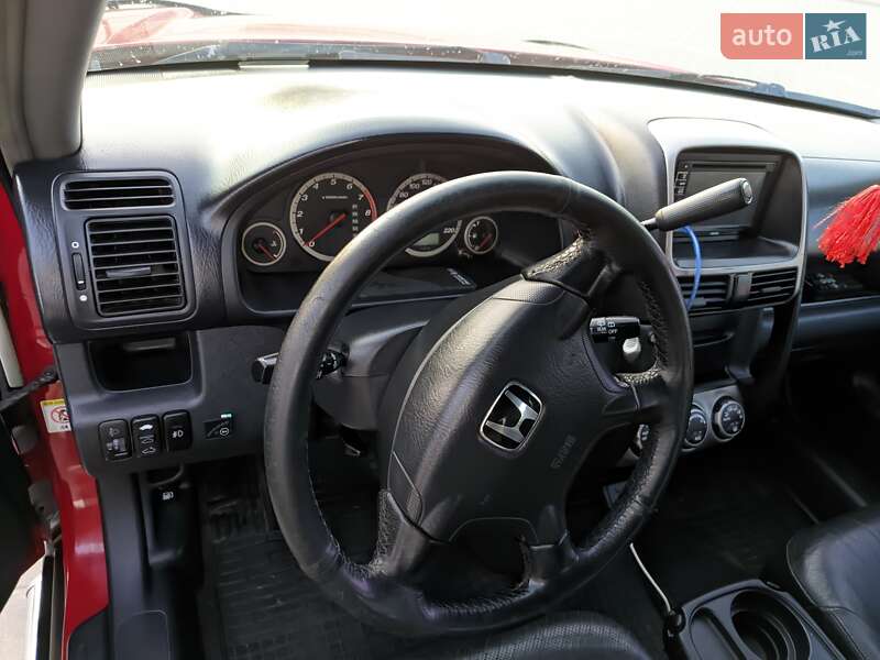 Позашляховик / Кросовер Honda CR-V 2004 в Рені