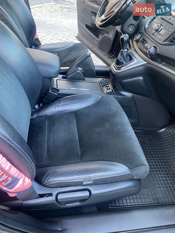 Внедорожник / Кроссовер Honda CR-V 2012 в Коломые